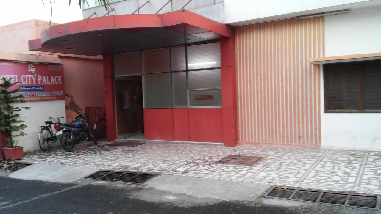 Oyo 6001 Hotel City Palace Dehradun Eksteriør bilde